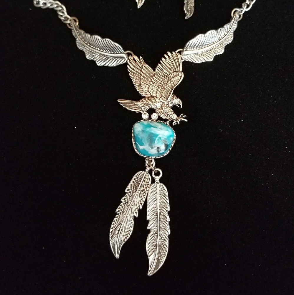 Eagle Feathers Necklace and Earring Set
